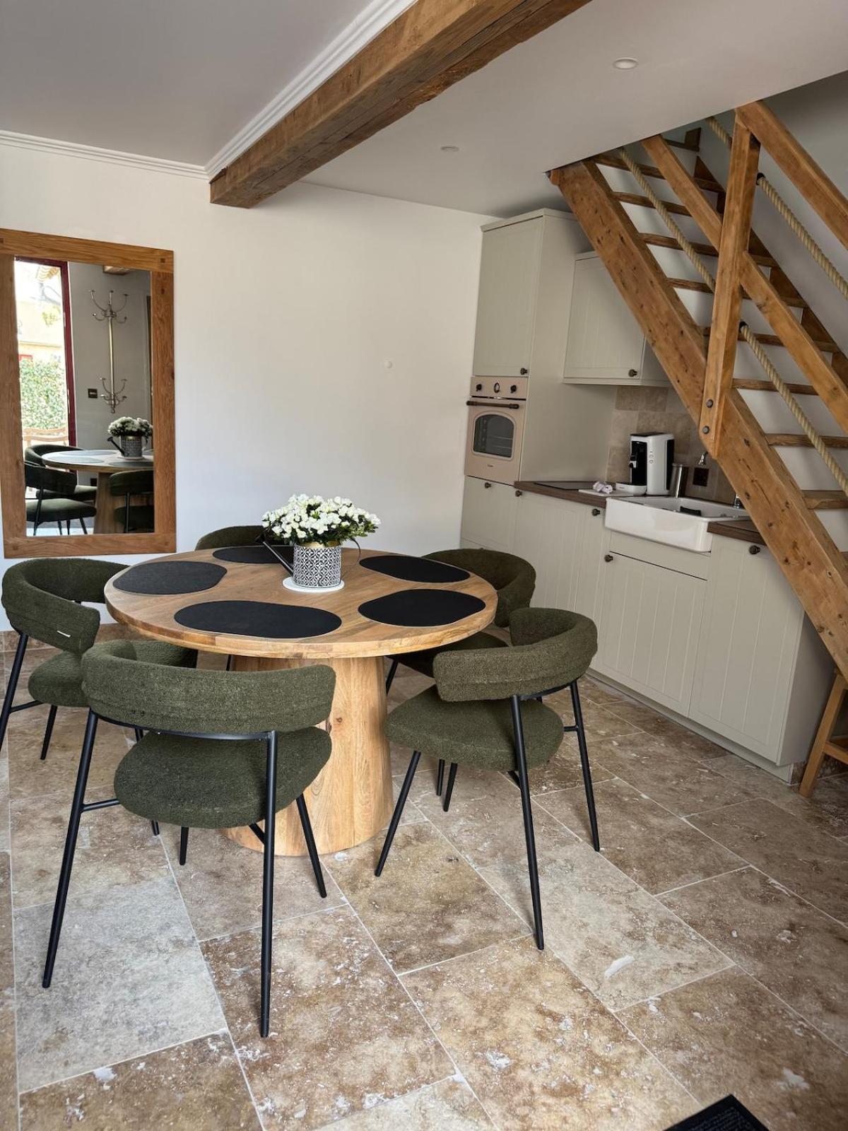 Le Cottage Maisonnette Dans Corps De Ferme Ollainville エクステリア 写真